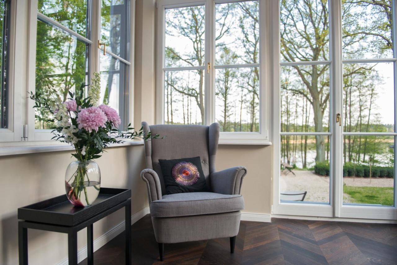 Herrenhaus Roeddelin Templin Bagian luar foto